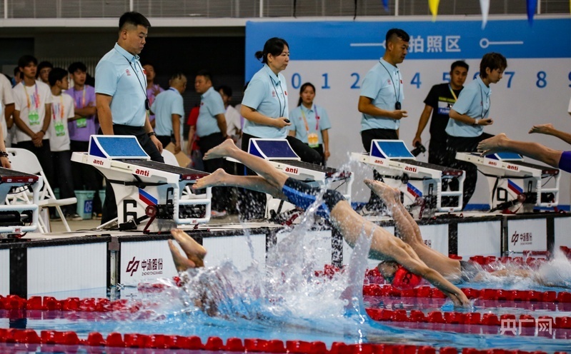 统学校游泳 统学校游泳