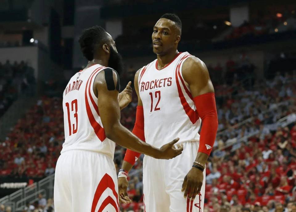 om, 的篮球生涯 om, 的篮球生涯