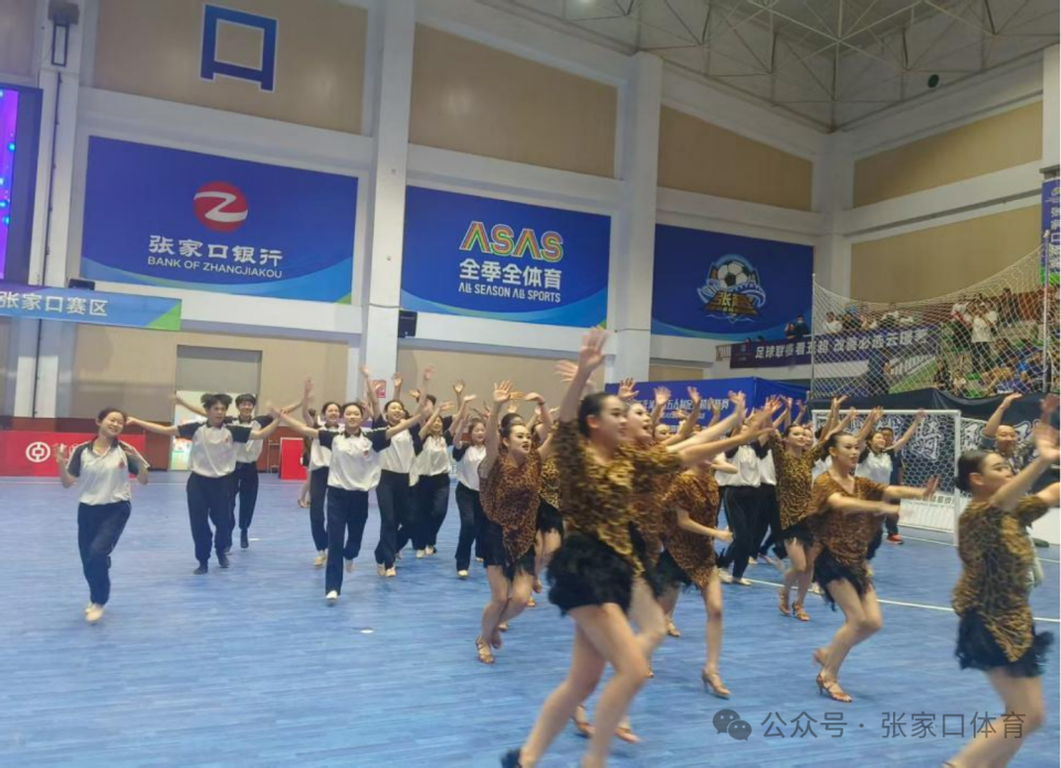 观众们交口, qmOzI 观众们交口, qmOzI